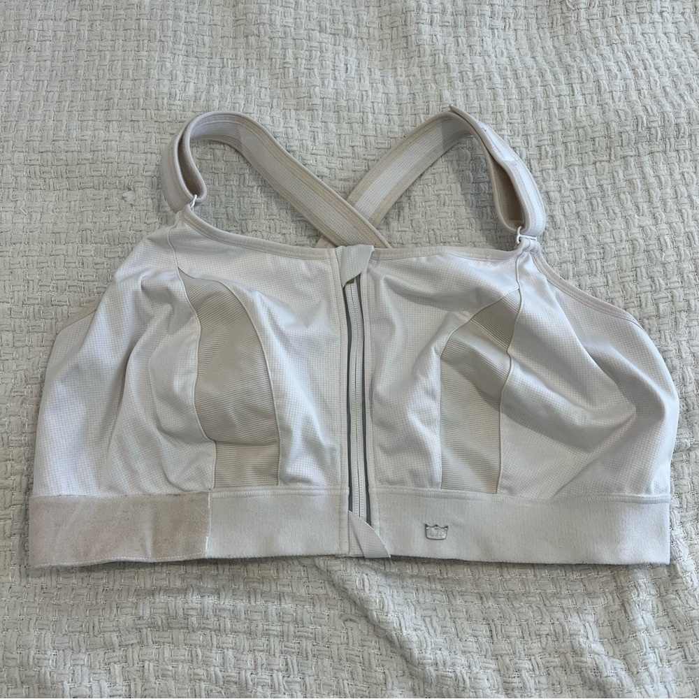 SHEFIT Ultimate Sports Bra Ivory Drive High Impact Adjustable 6 Luxe